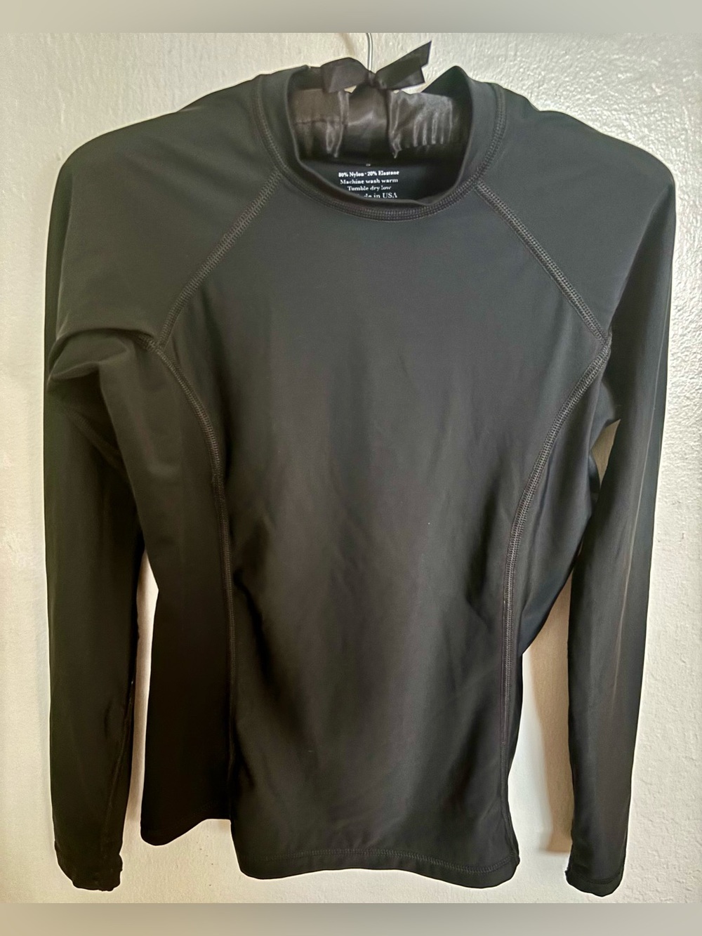 Goddess Black Long-Sleeve Swim Rash Guard